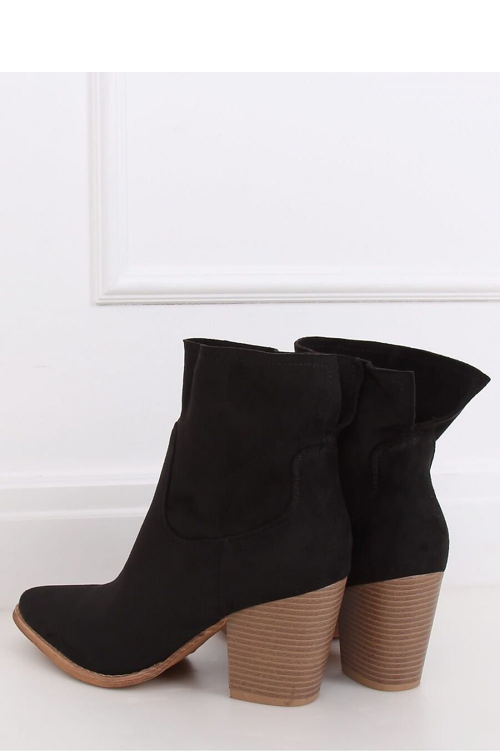 Heel Boots Model 146810 Inello
