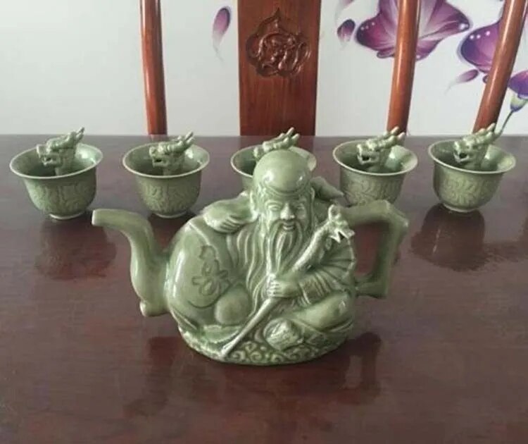 Trick Teapot Ceramics Coffee Tea Drinking Container Assassin Teapot Handmade Win