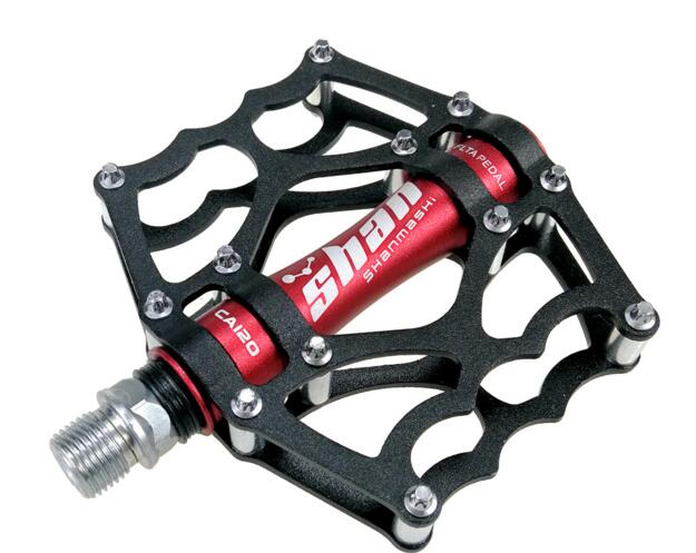 2019 New MTB Mountain Bike Pedals Aluminum Alloy CNC Bike Footrest Big Flat Ultralight Cycling BMX Pedal