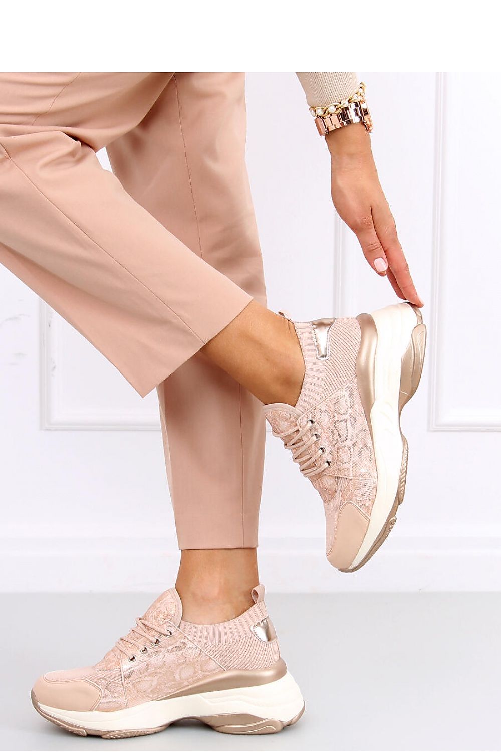 Sport Shoes Model 161385 Inello