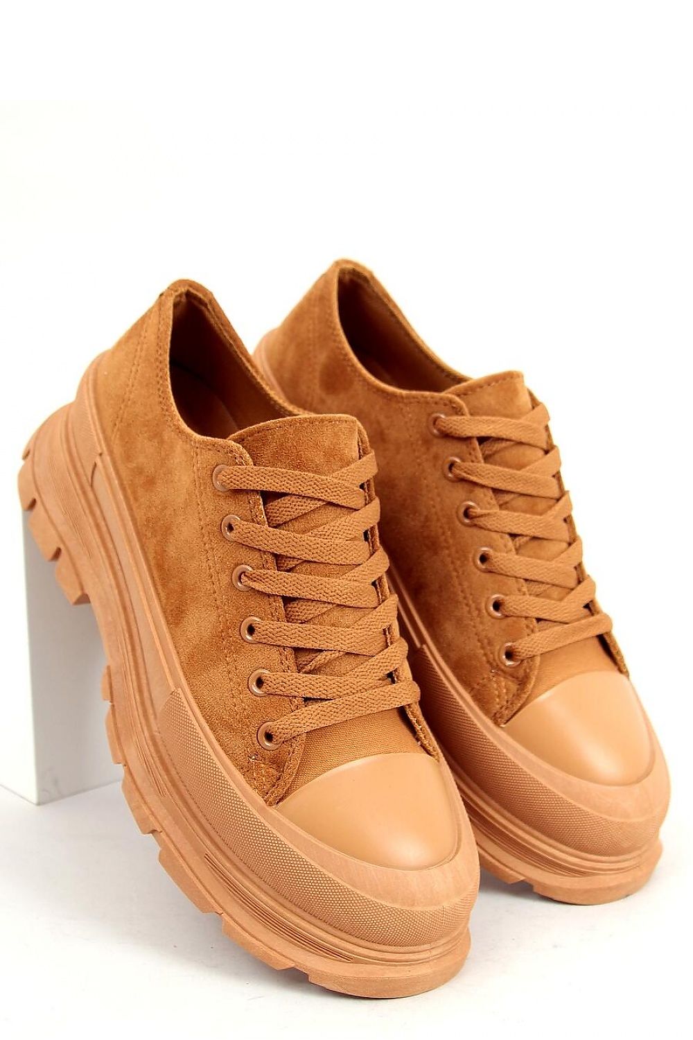 Sneakers Model 158843 Inello
