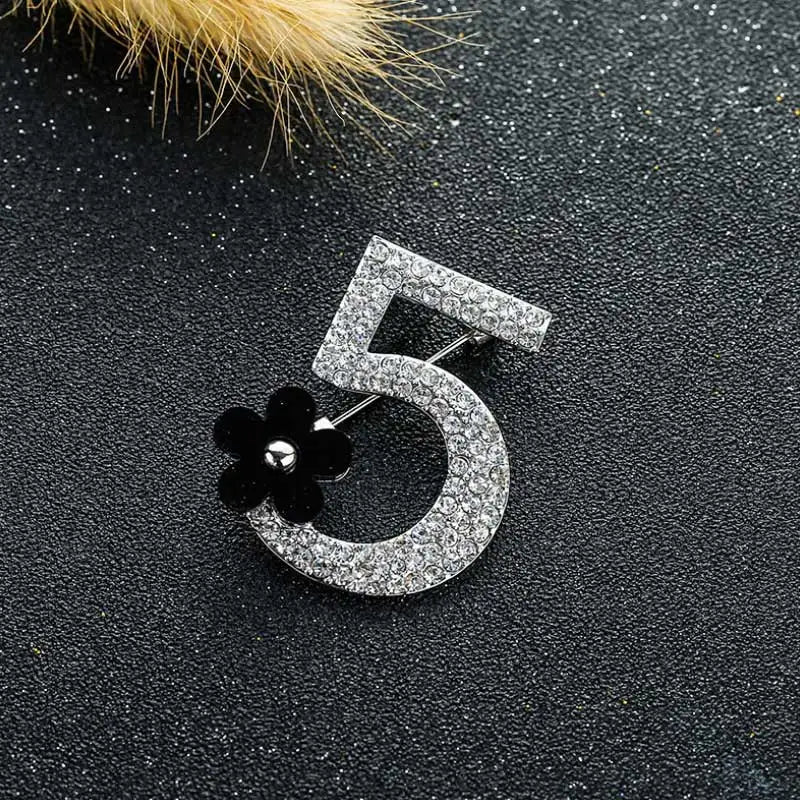 Luxurious Brand Brooches Letter 5 Full Crystal Rhinestone Brooch Pins for Women Party Flower Number Brooches