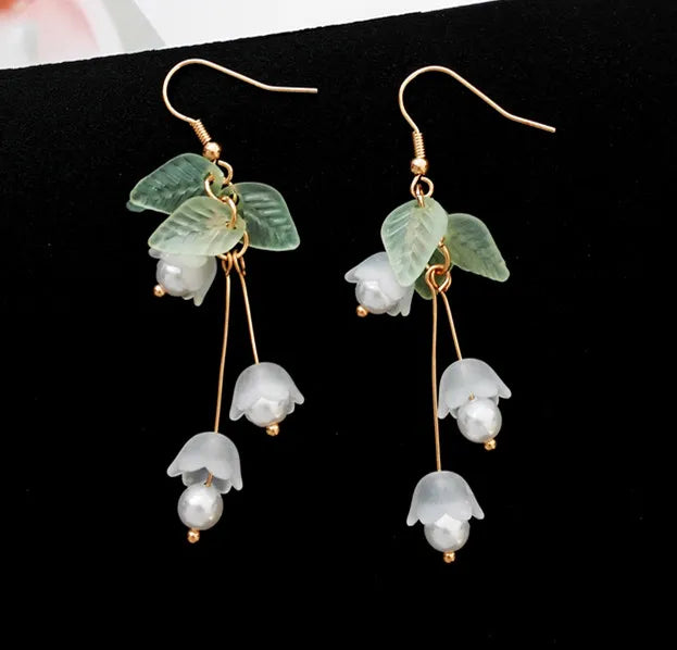 Trendy Earrings Flowers Stud Earrings for Women Vintage Creative Temperament Contracted Woman Stud Earrings Fine Jewelry