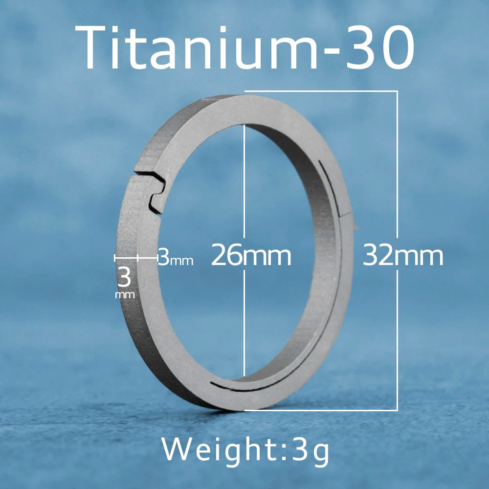 Real Titanium Keyring Super Lightweight Keychain Hanging Buckle for Car Key Ring Holder Quickdraw Tool Creative Accessories