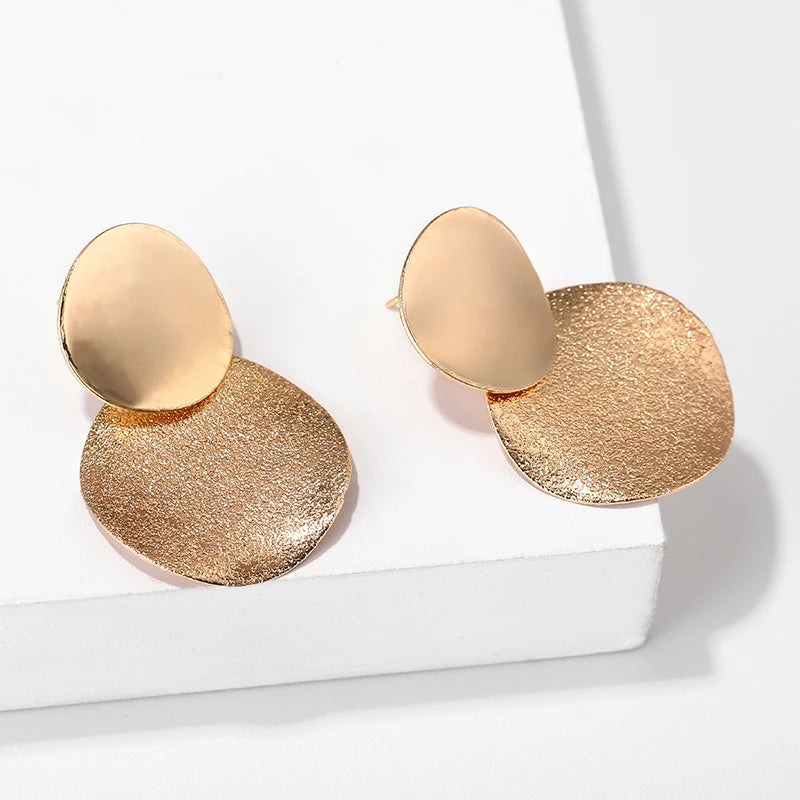 Simple Fashion Gold Color Silver Plated Geometric Big Round Clip Earrings for Women Fashion Big Hollow Ear Clip Jewelry