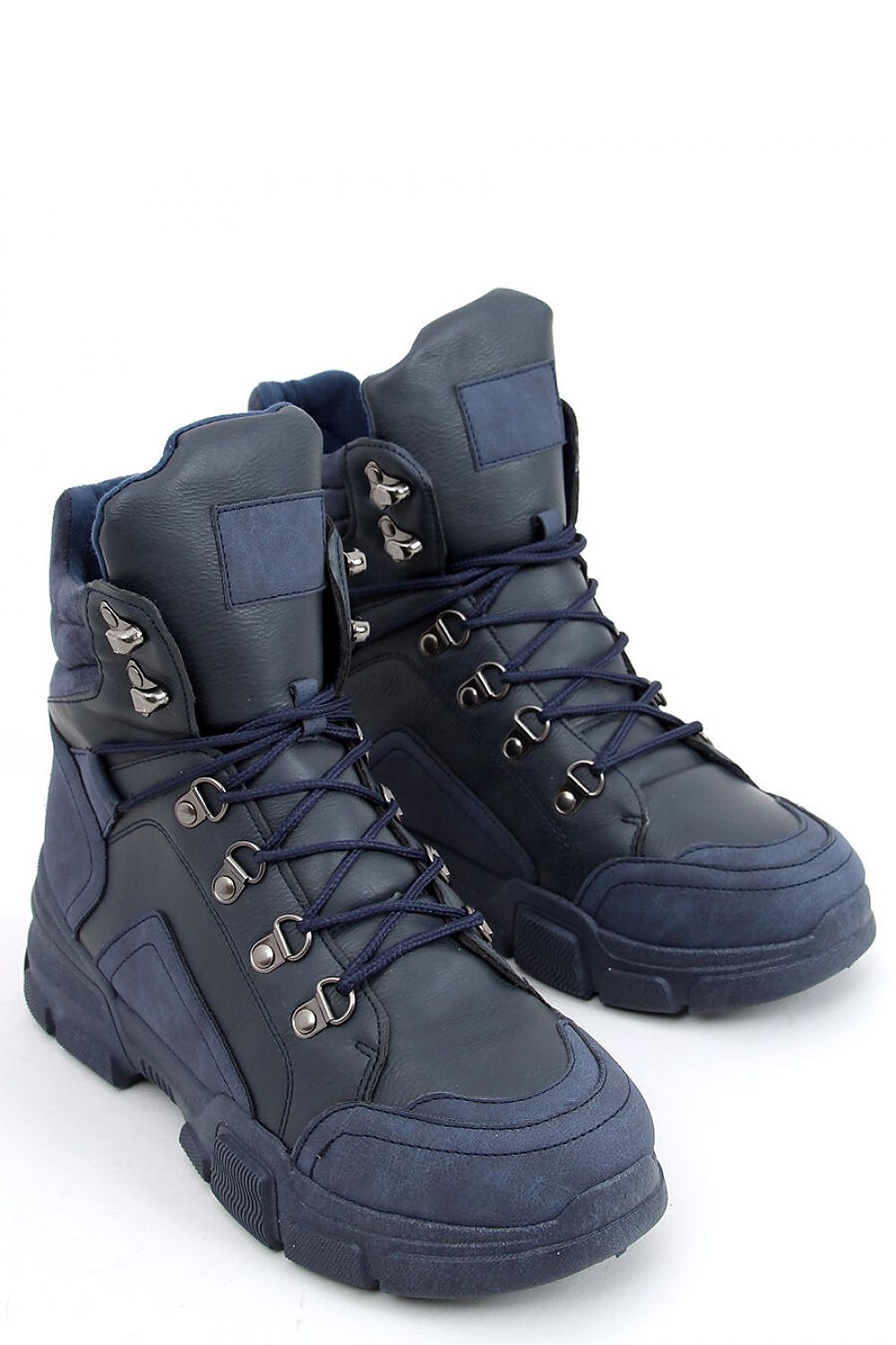 Sport Shoes Model 161414 Inello