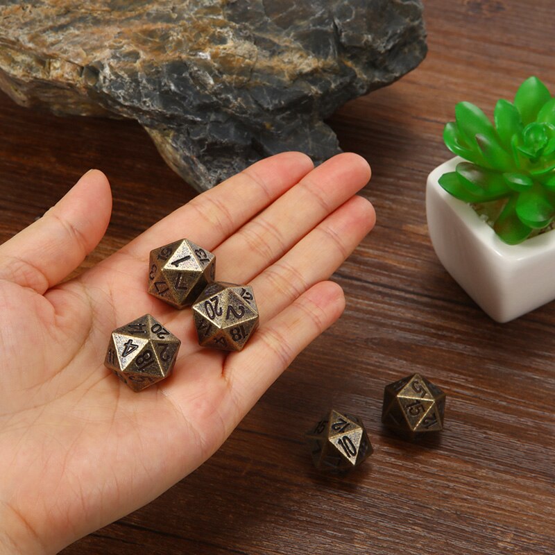 1 Piece Golden/Bronze/Silver Metal Funny Dice Standard 20 Sided Decider Board Game Acessorios