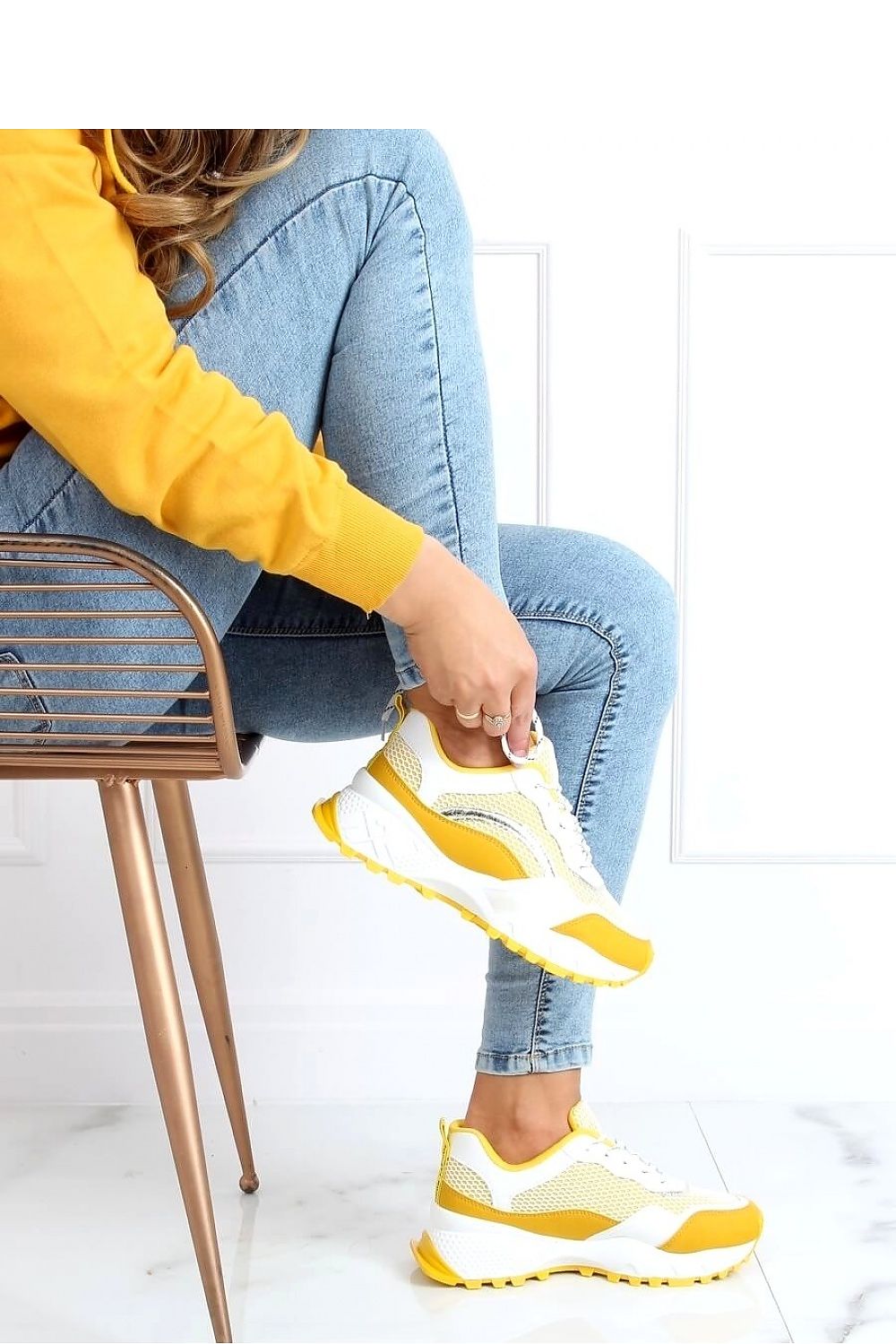 Sport Shoes Model 151360 Inello
