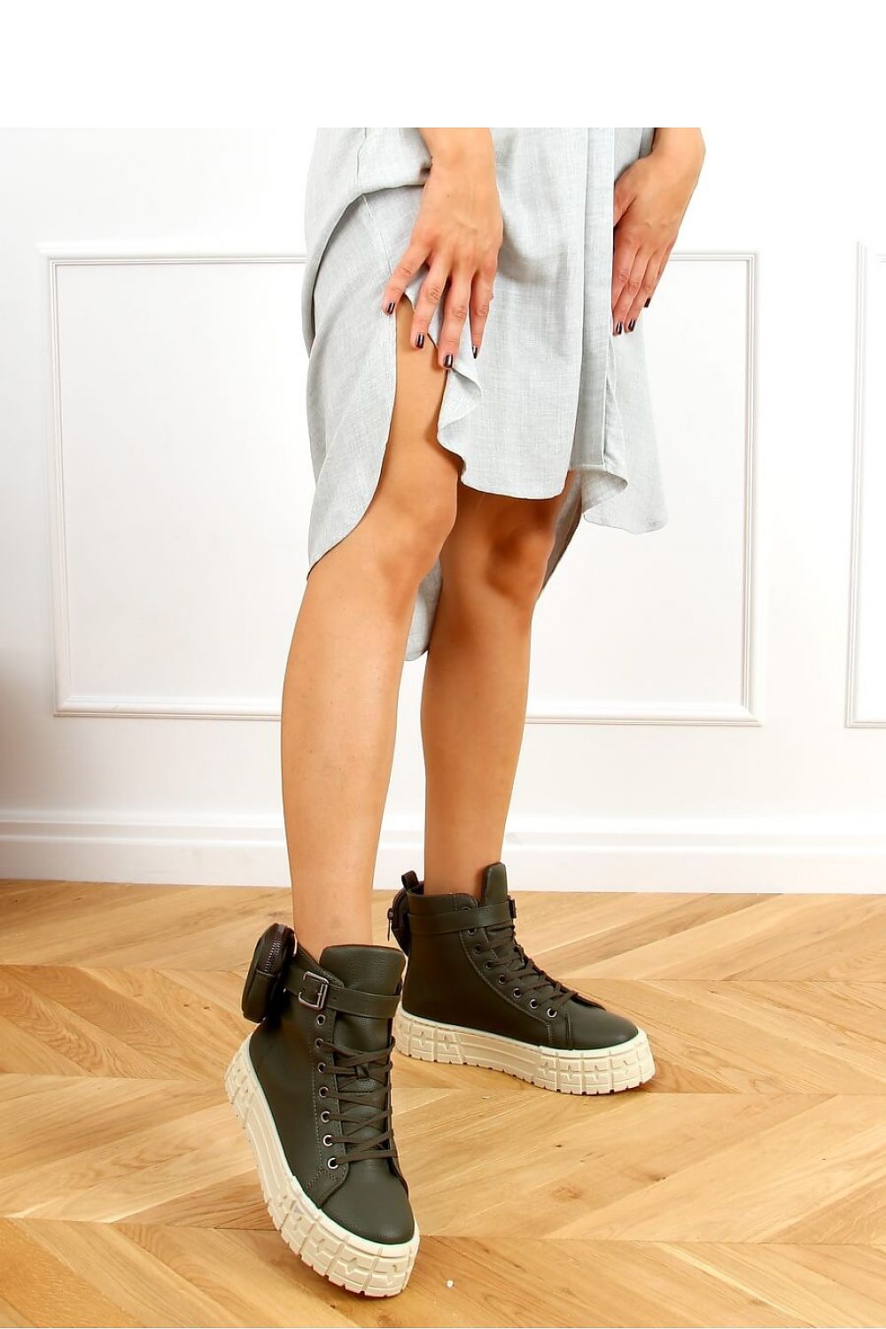 Sneakers Model 157231 Inello