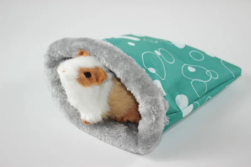 Warm Plush Hamster Bed House Soft Guinea Pig Bed Rat Nest Small Animals Mouse Sleeping Bag Cavie House Accessories Hamster Cage