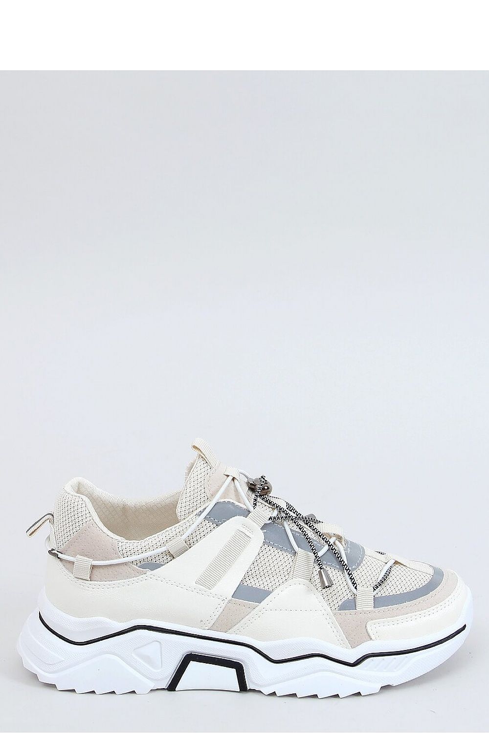 Sport Shoes Model 153133 Inello