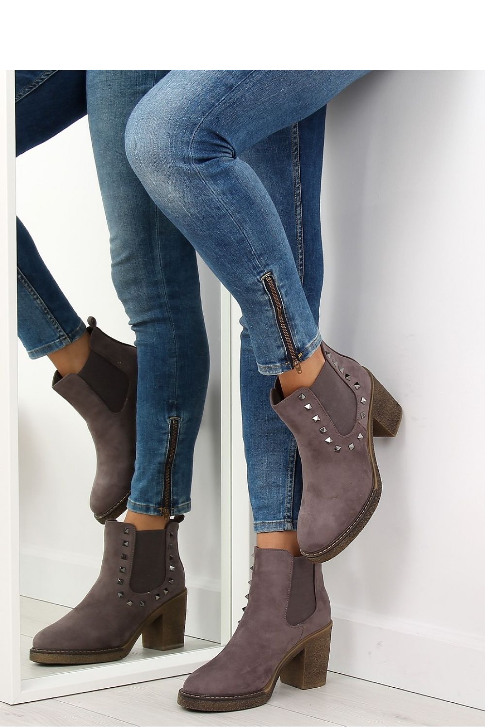 Heel Boots Model 122184 Inello