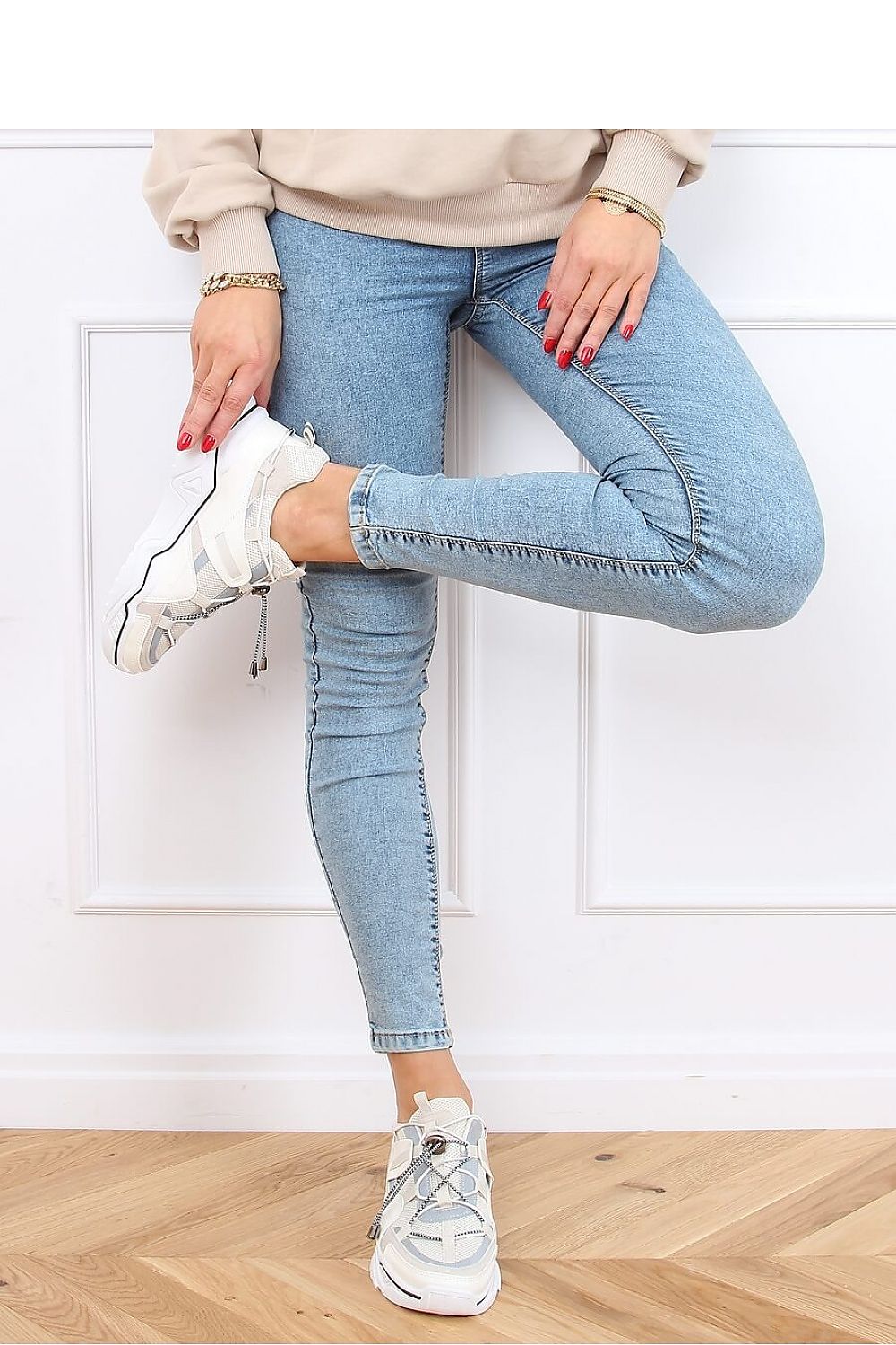 Sport Shoes Model 153133 Inello