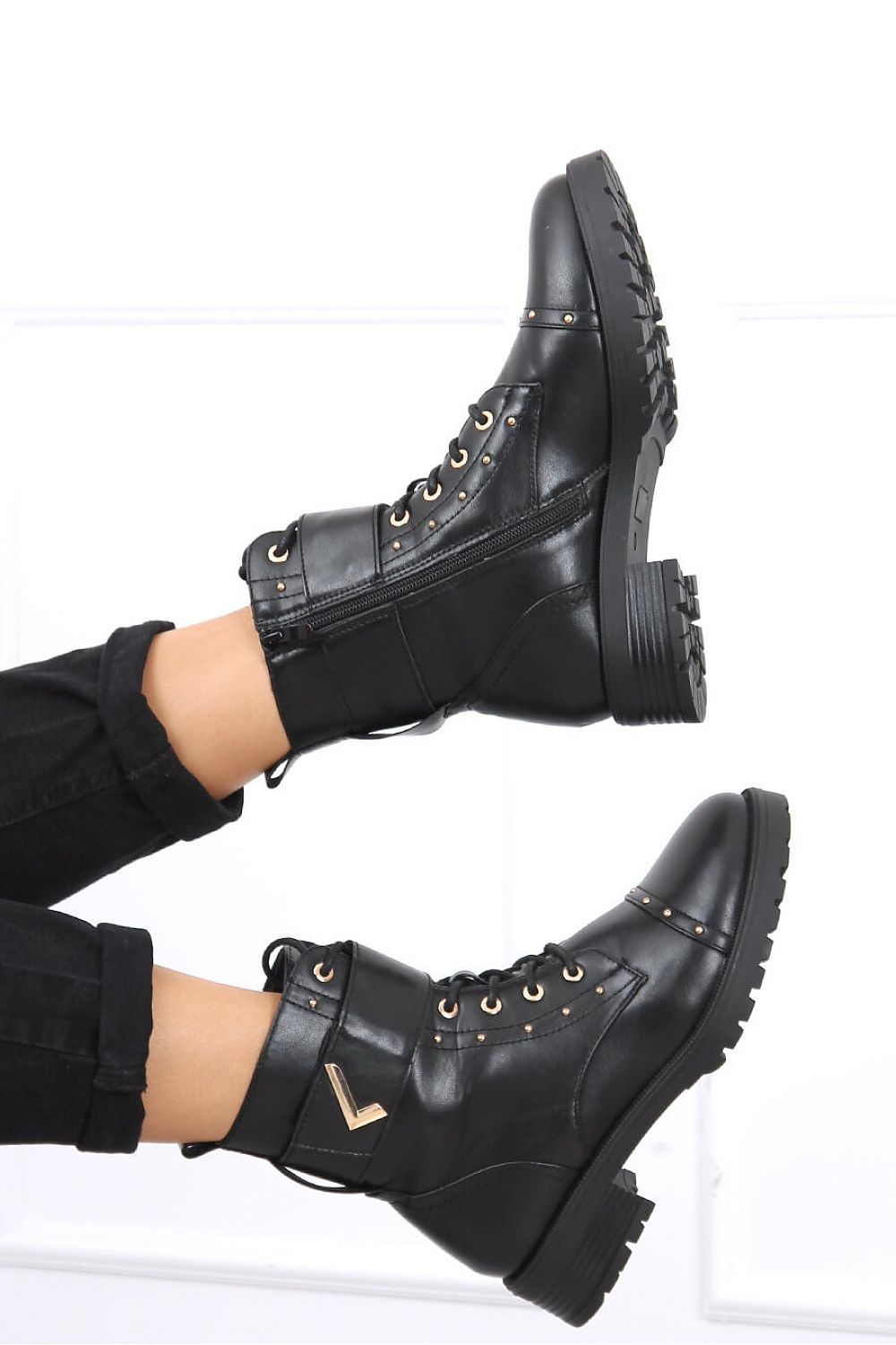 Boots Model 160277 Inello