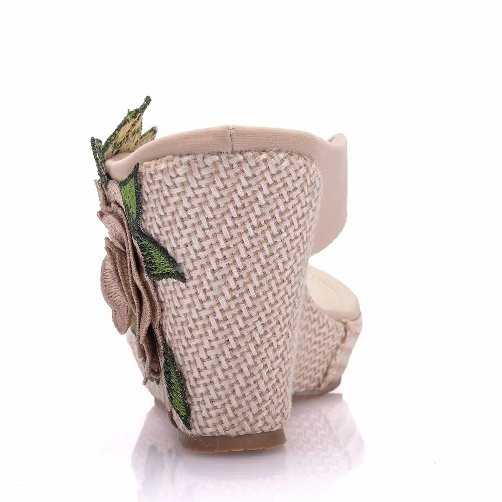 Crystal Queen Woman Slippers Home Casual Beach Flip Flops Lady Sandals Summer High Heels