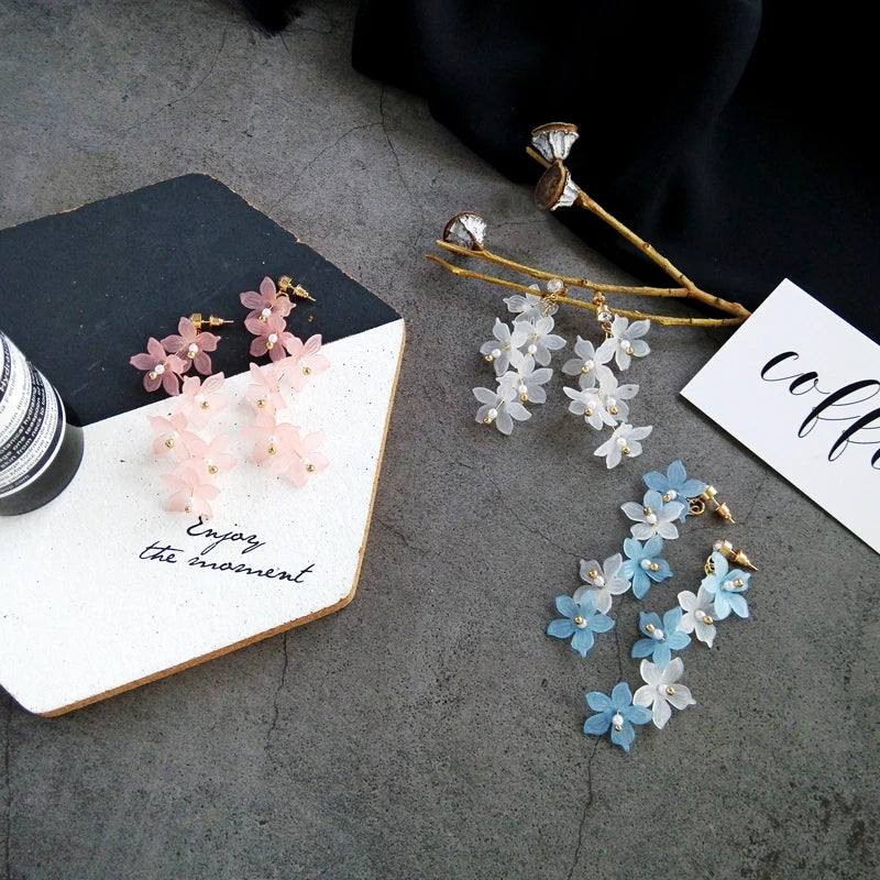 Trendy Earrings Flowers Stud Earrings for Women Vintage Creative Temperament Contracted Woman Stud Earrings Fine Jewelry