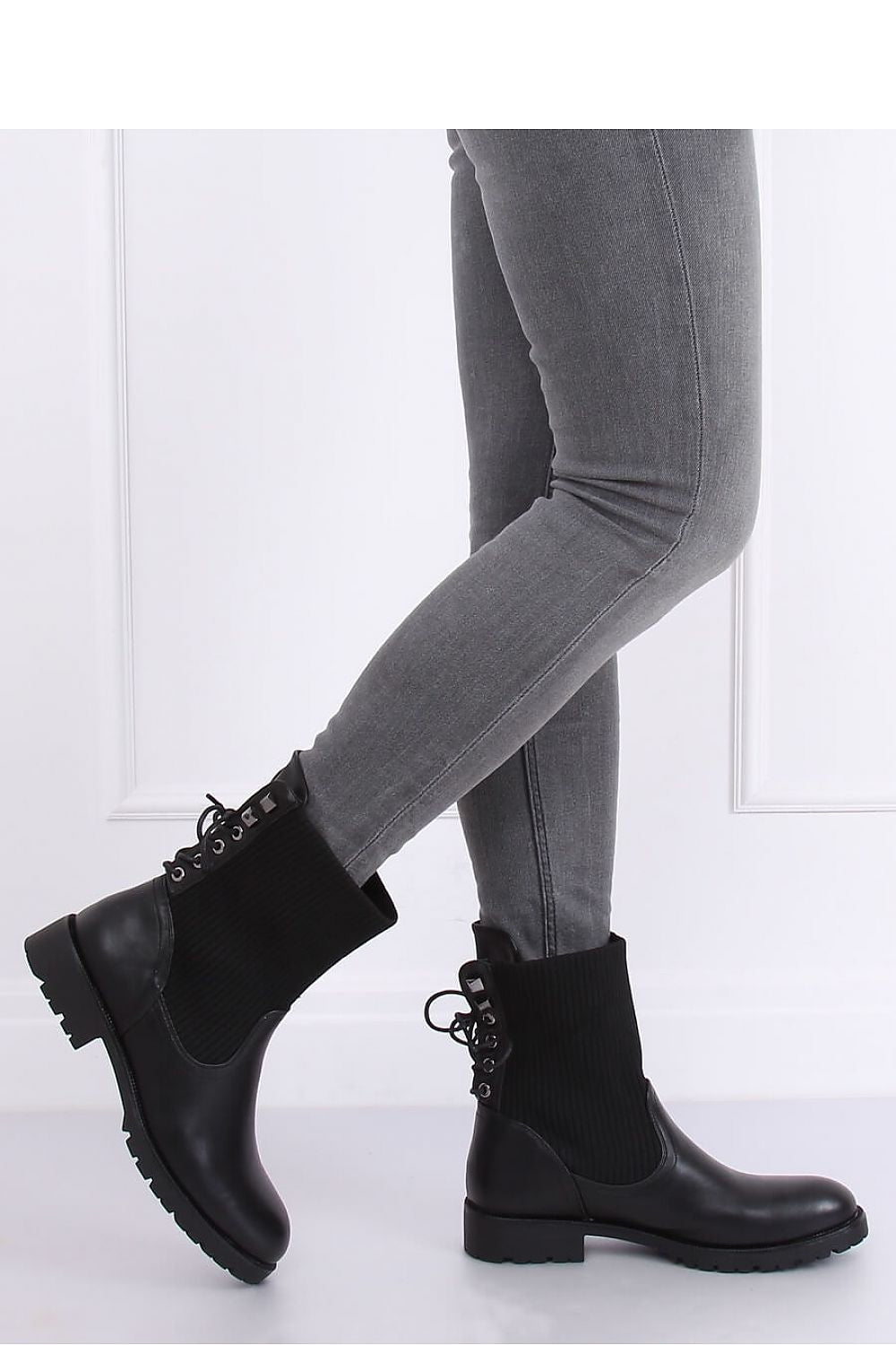Boots Model 139417 Inello
