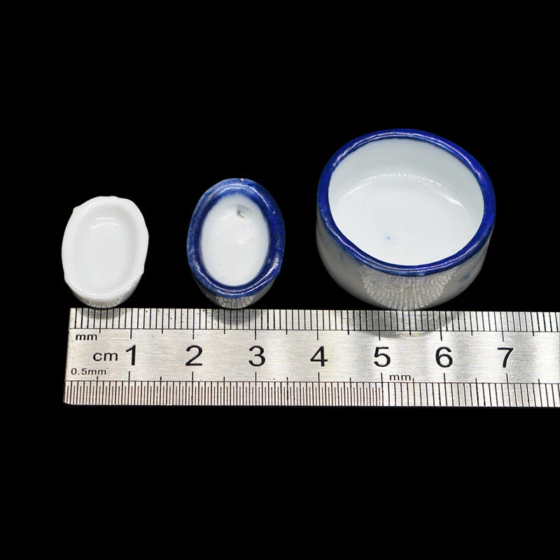 Various Size Ant Farm Feeding Plate Insect Water Food Bowl Feeding Container Tool for Pet Anthill Ant House Ant Nest Accessories
