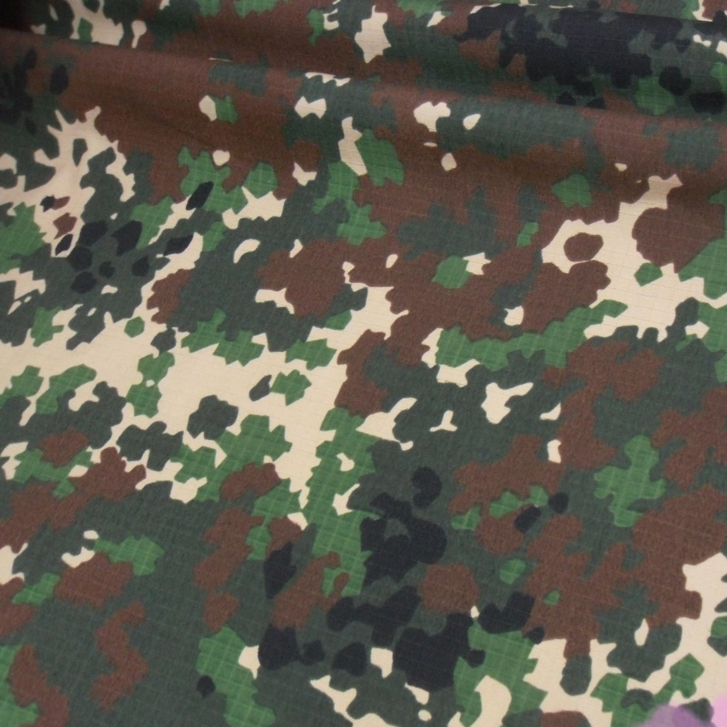 1.5M Width German Flecktarn Camo Fabric Army Jungle Camouflage Spots Cloth TC Cotton Field Training Military Fans DIY Material