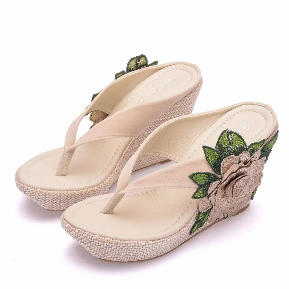 Crystal Queen Woman Slippers Home Casual Beach Flip Flops Lady Sandals Summer High Heels