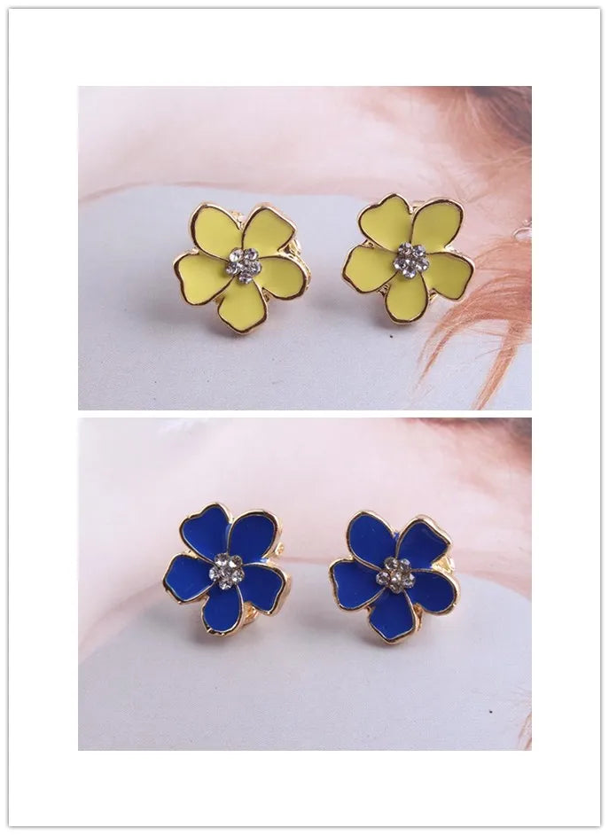 Korea Style Flower Shape Enamel Clip on Earrings Without Piercing for Girls Party Cute Lovely No Hole Ear Clip Jewelry