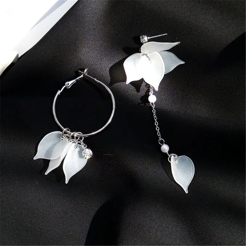 Trendy Earrings Flowers Stud Earrings for Women Vintage Creative Temperament Contracted Woman Stud Earrings Fine Jewelry