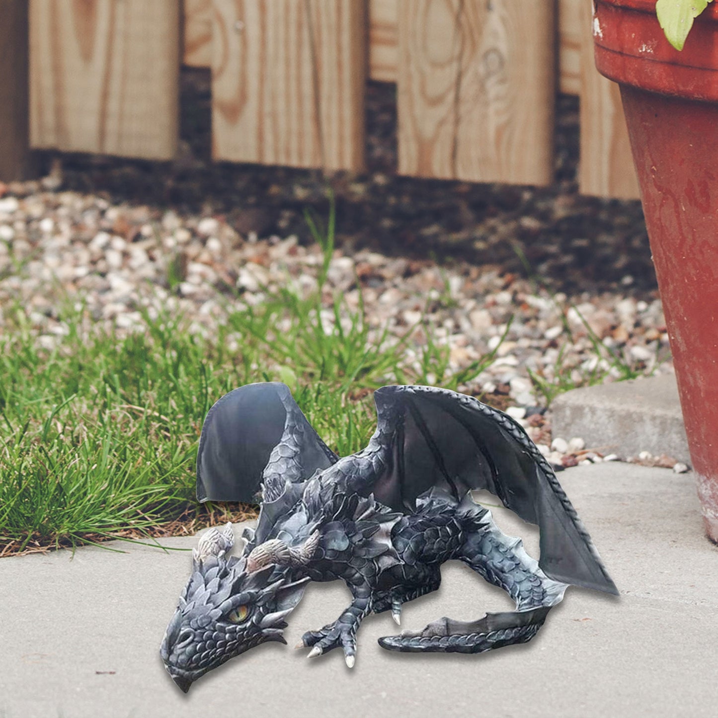 Garden Big Squatting Dragon Sculpture Guardian Statue Garden Dragon Sculpture Halloween Outdoor Gothic Decor