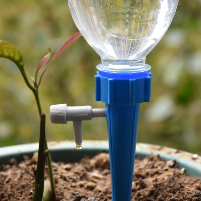Drip Irrigation System Plant Waterers DIY Automatic Drip Water Spikes Taper Watering Plants Automatic Houseplant Watering 1pcs