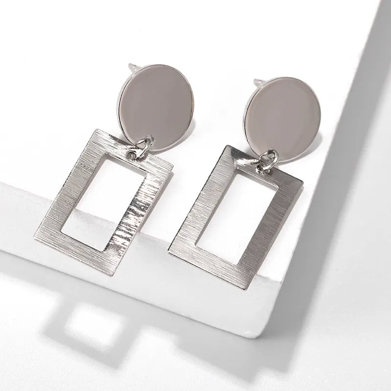 Simple Fashion Gold Color Silver Plated Geometric Big Round Clip Earrings for Women Fashion Big Hollow Ear Clip Jewelry