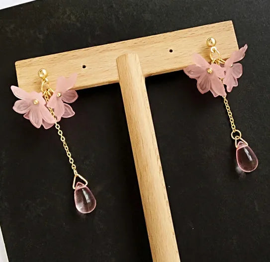 Trendy Earrings Flowers Stud Earrings for Women Vintage Creative Temperament Contracted Woman Stud Earrings Fine Jewelry