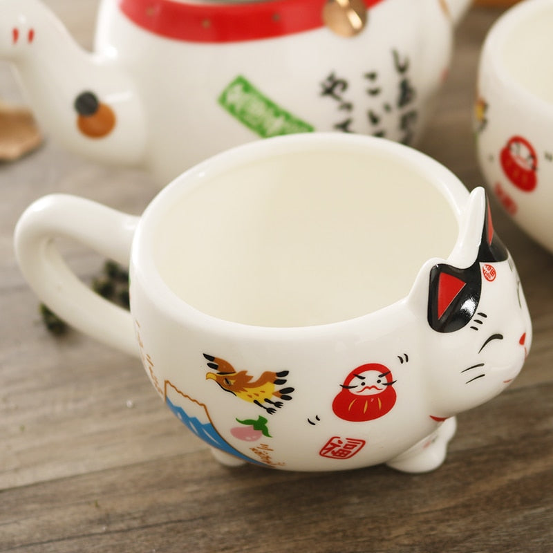 Cute Japanese Lucky Cat Porcelain Tea Set Creative Maneki Neko Ceramic Tea Cup Pot With Strainer Lovely Plutus Cat Teapot Mug
