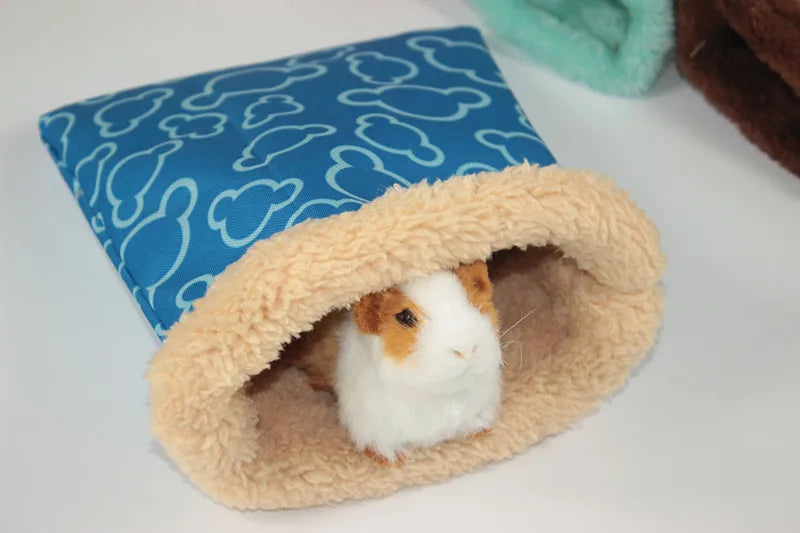 Warm Plush Hamster Bed House Soft Guinea Pig Bed Rat Nest Small Animals Mouse Sleeping Bag Cavie House Accessories Hamster Cage