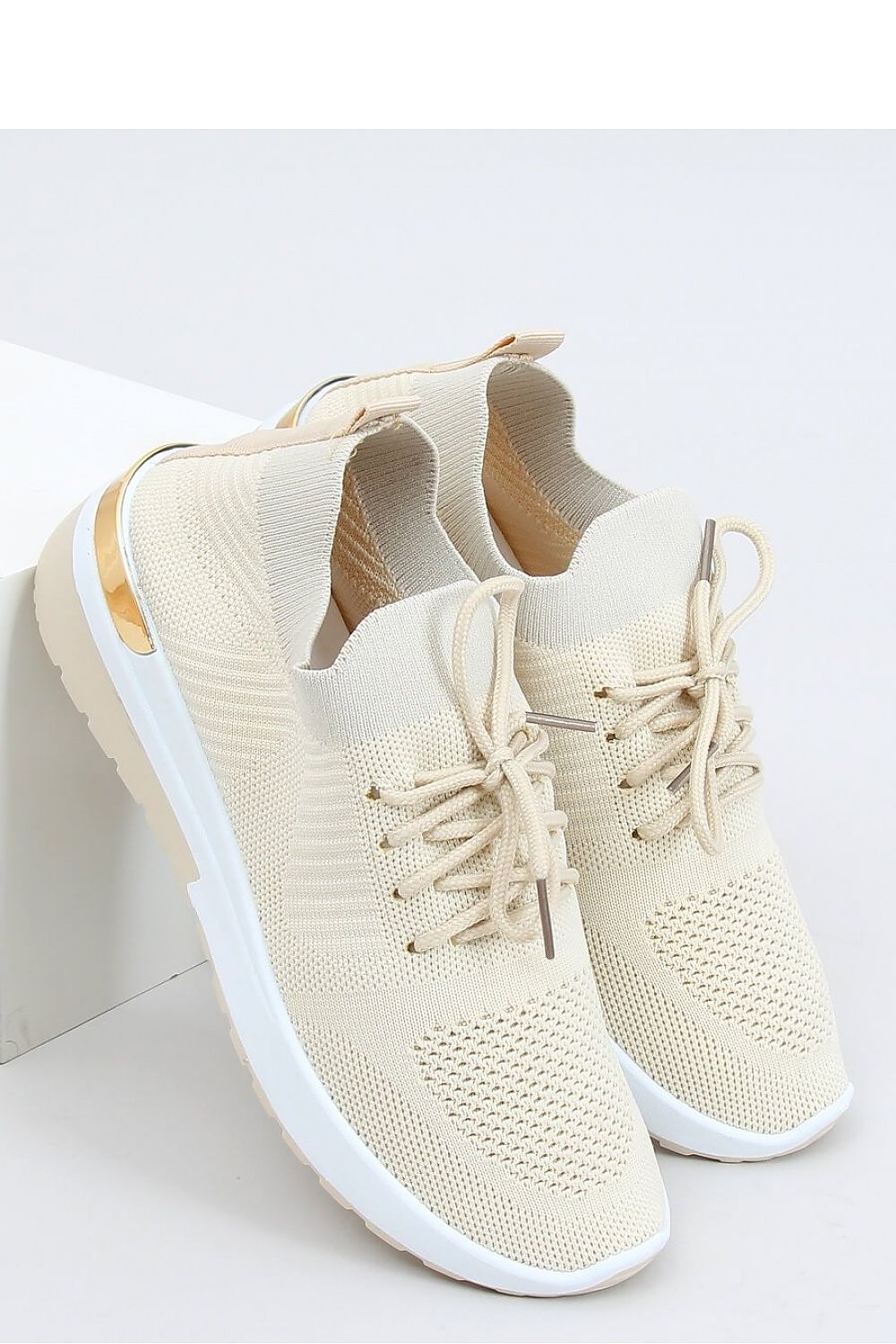 Sport Shoes Model 153309 Inello