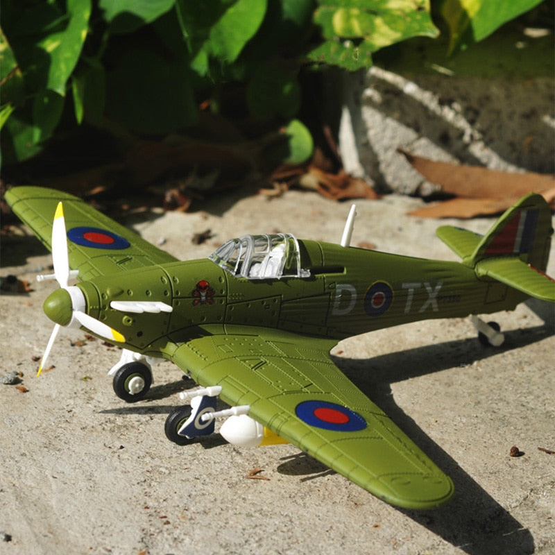 20*18CM Assemble Fighter Model Toys Building Tool Sets Combat Aircraft Diecast War-Ii BF-109 Hurricane Spitfire Pirate Military