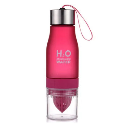 Hot ! 2022 Xmas Gift 650ml Water Bottle Plastic Fruit Infusion Bottle Infuser Drink Outdoor Sports Juice Lemon Portable Kettle