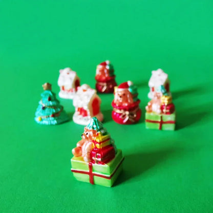10Pcs/Christmas Decor/Doll House/Miniatures/Cute/Fairy Garden Gnome/Moss Terrarium Decor/Crafts/Bonsai Figurine/Diy Supplies
