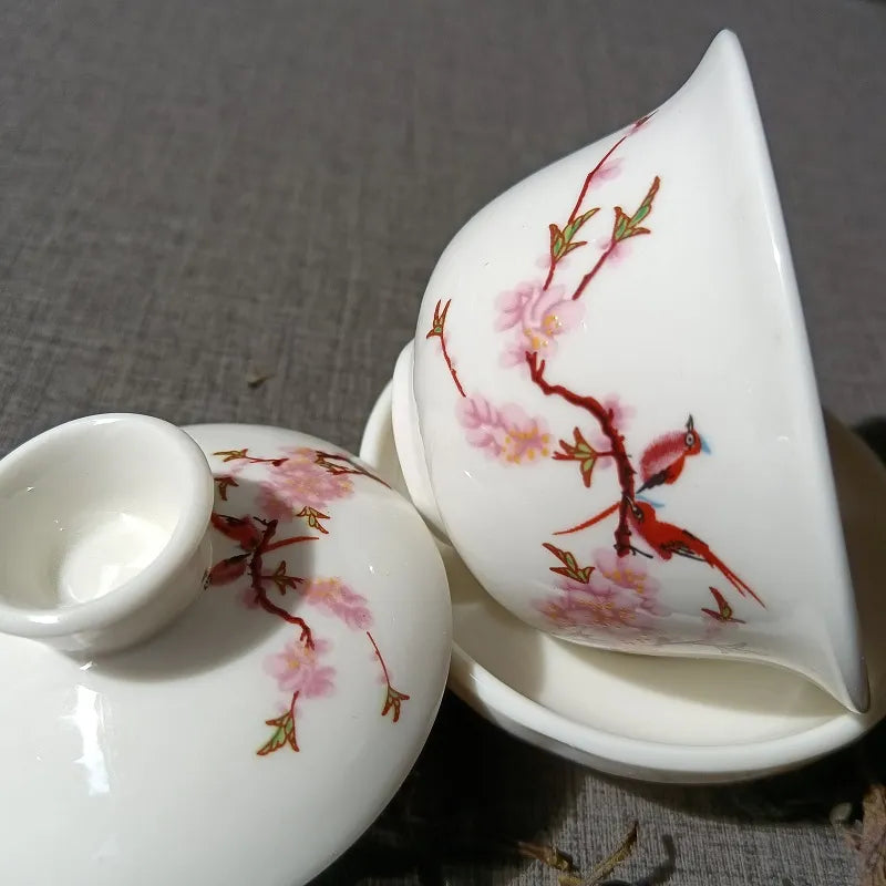 Chinese Traditional Gai Wan Tea Set Bone China Tea Sets Dehua Gaiwan Tea Porcelain Pot Set for Travel Beautiful and Easy Kettle