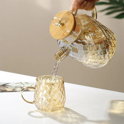 YWDL 1/1.5/1.8l Glass Teapot With Bamboo Lid Amber Color Diamond Cold Kettle Heat-Resisting Pot for Loose Leaf Fruit Scented Tea