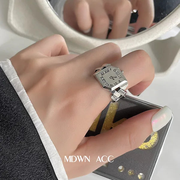 Steel Fun Vintage Punk Quartz Finger Pocket Watch Ring for Women Men Goth Clock Rings Digital Watch Elastic Stretchy Rings Gifts