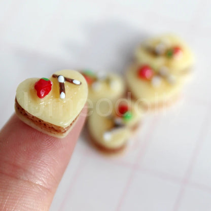 1/6 Scale Dollhouse Miniature Cake Bread DIY Dessert Mini Food for Barbies BJD Doll House Kitchen Furniture Accessories