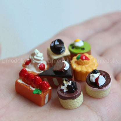 1:6 Scale Miniature Dollhouse Food Supermarket Mini Snack Simulation Cake Wine Drink for Blyth Barbies Doll Accessories Toy