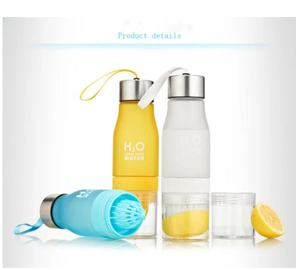 Hot ! 2022 Xmas Gift 650ml Water Bottle Plastic Fruit Infusion Bottle Infuser Drink Outdoor Sports Juice Lemon Portable Kettle