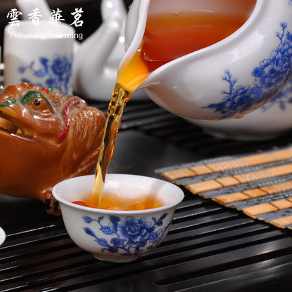 Kung Fu Tea Set the Whole Kettle Set of Blue and White Porcelain Ceramic Teapot Solid Wood Tea Tray Tea Ceremony