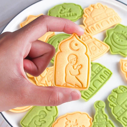 8Pcs Eid Mubarak Cookie Cutters Set Islamic Muslim Biscuit Mold Moon Star Stamp DIY Cake Baking Tools Ramadan Kareem Decoration
