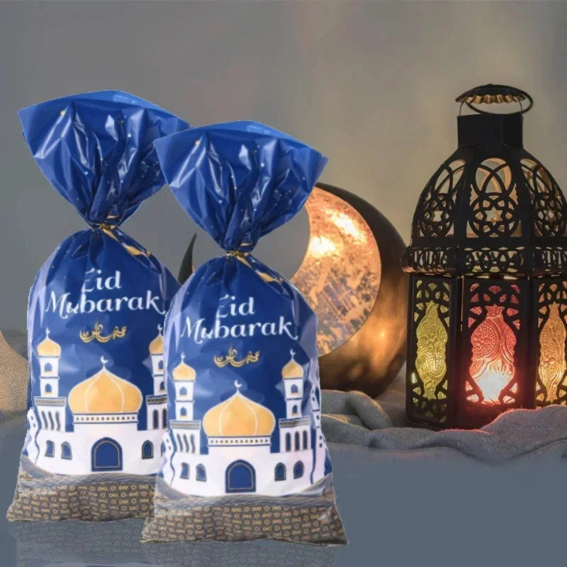 25/50pcs 2024 Eid Mubarak Gift Bags Plastic Candy Cookie Bag Ramadan Kareem Decor Islamic Muslim Party Supplies Eid Gifts Bags
