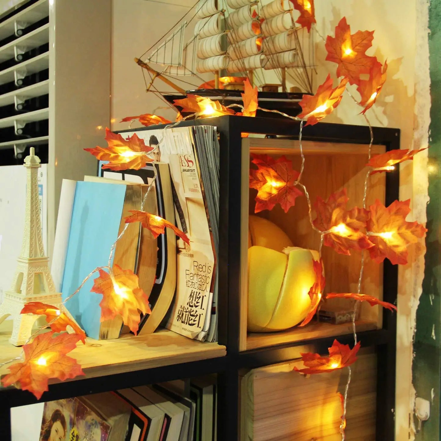 2/3/6m Christmas Decoration Artificial Maple Leaf Leaves LED Light String Lantern Garland Home Party DIY Deco Halloween New Yea
