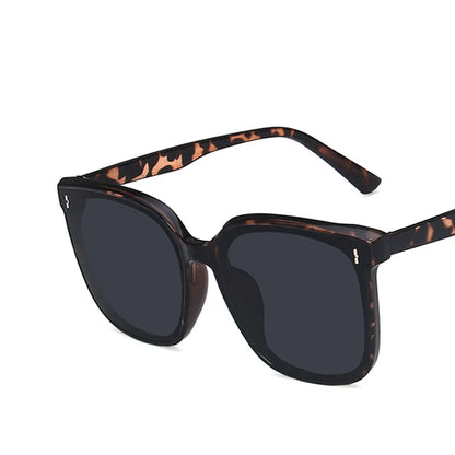 YOOSKE Classic Vintage Square Sunglasses Women Oversized Sunglass Woman Men Retro Black Sun Glasses Shades Goggle