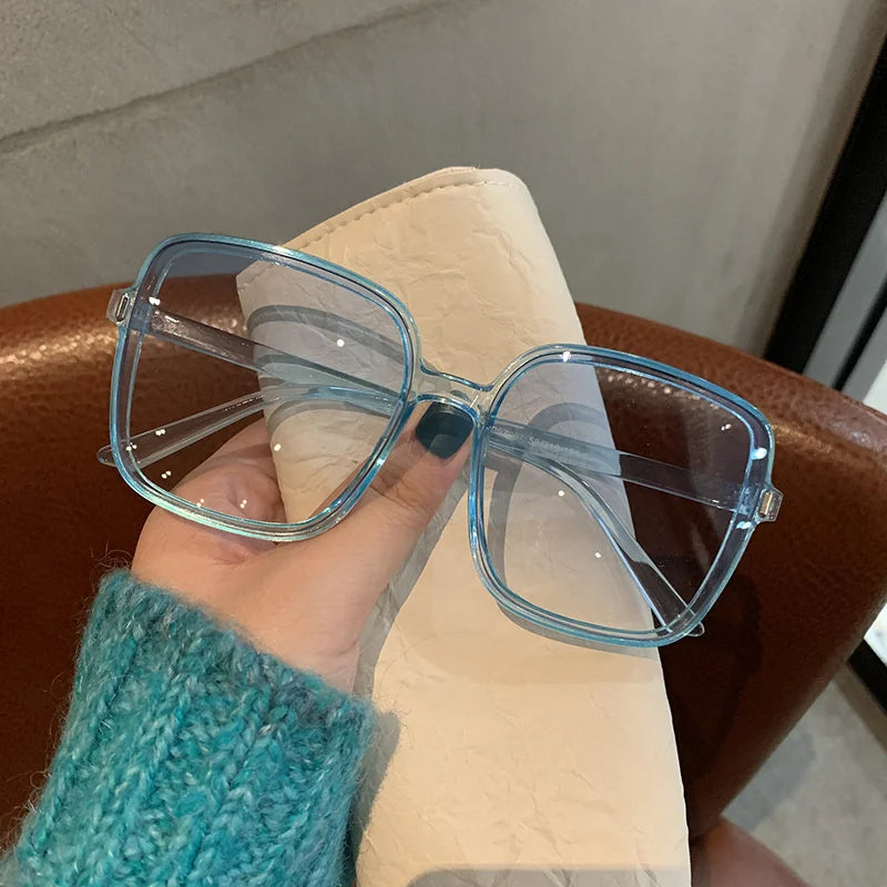 Fashion Designer Square Sunglasses Woman Retro Vintage Gradient Sun Glasses Female Clear Lens Black White Oculos De Sol