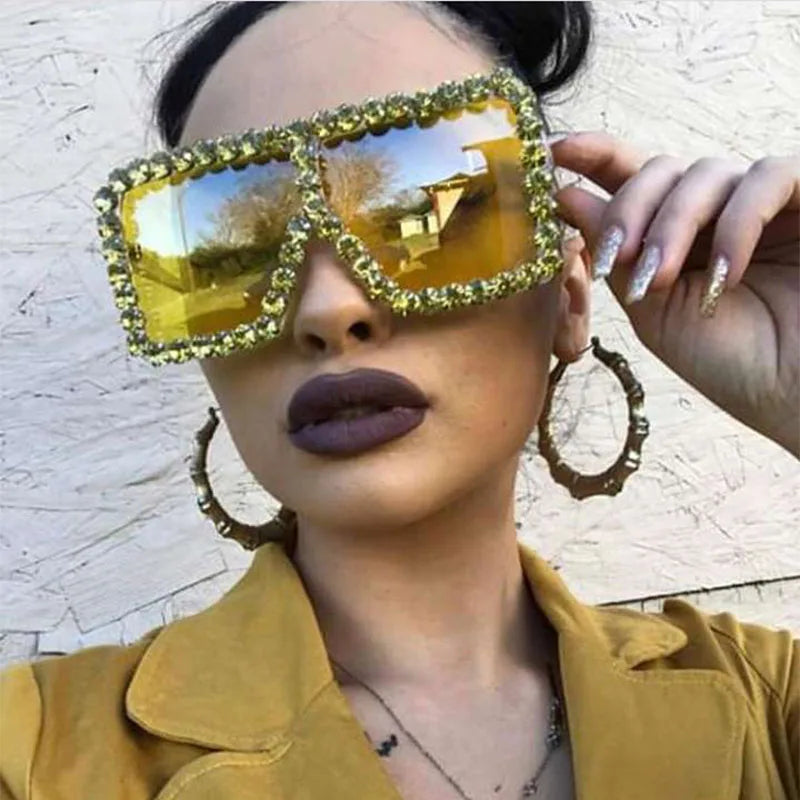 Oversized Glitter Crystal Sunglasses Women Square Sunglasses Bling Rhinestone Sun Glasses for Woman Luxury Fashion Shade UV400