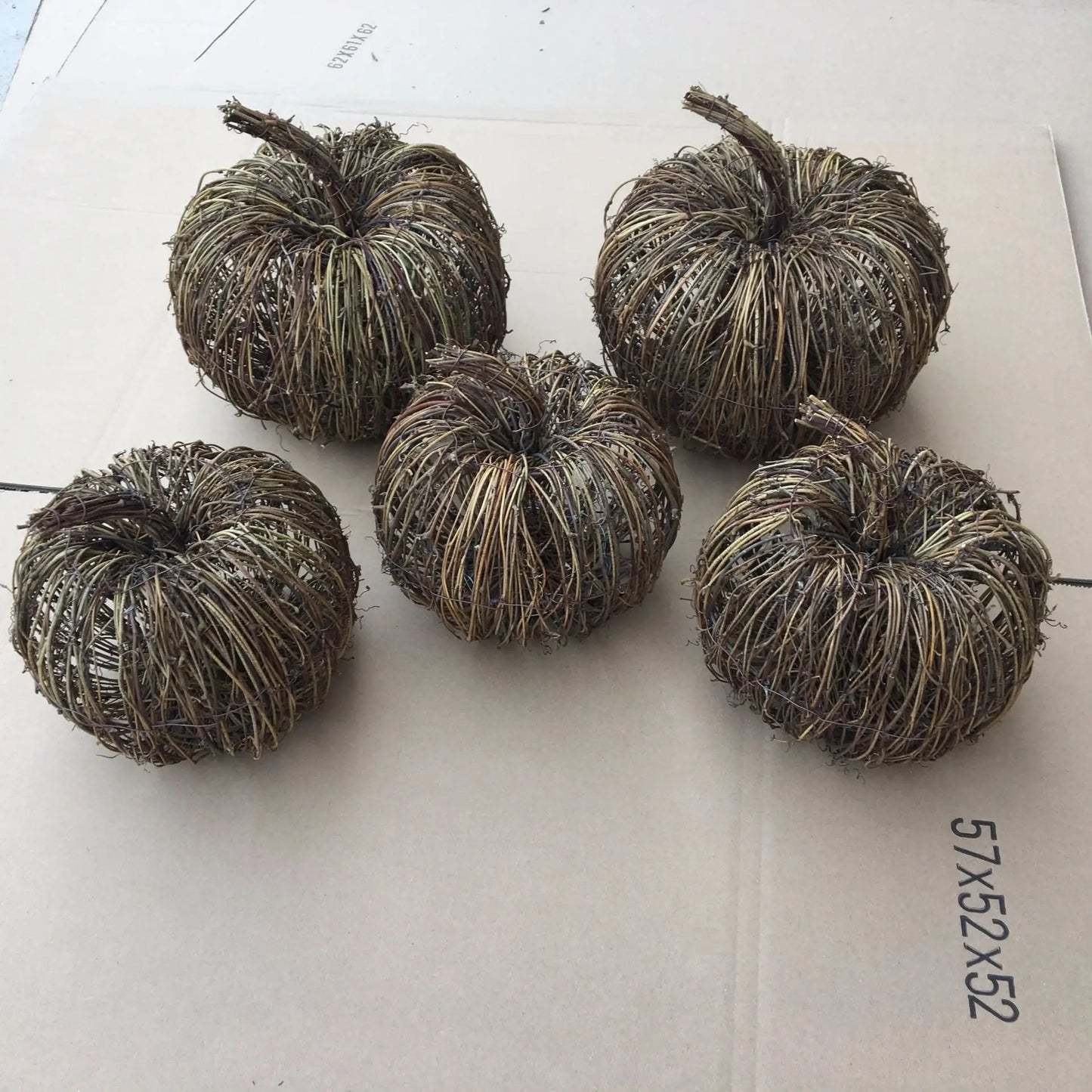 Pumpkin-Shaped Tufu Rattan Weaving Ornaments for Halloween Decoration Home Garden Mall Window Layout Christmas Decorations